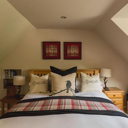 Crossroads Cottage Drumnadrochit Ngoại thất bức ảnh